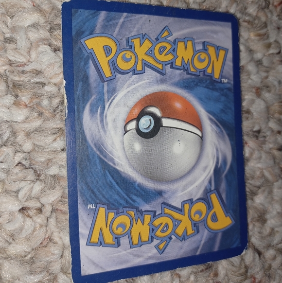 Pokemon Black & White Legendary Treasures Radiant Collection Holo Eevee - Picture 4 of 6